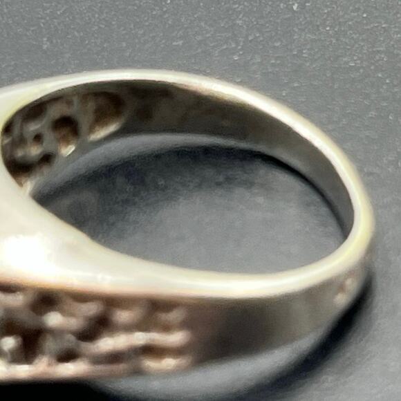 Native Vintage Sterling Silver Oval Bezel Turquoise Ring Openwork Band Size 8 - Picture 10 of 15